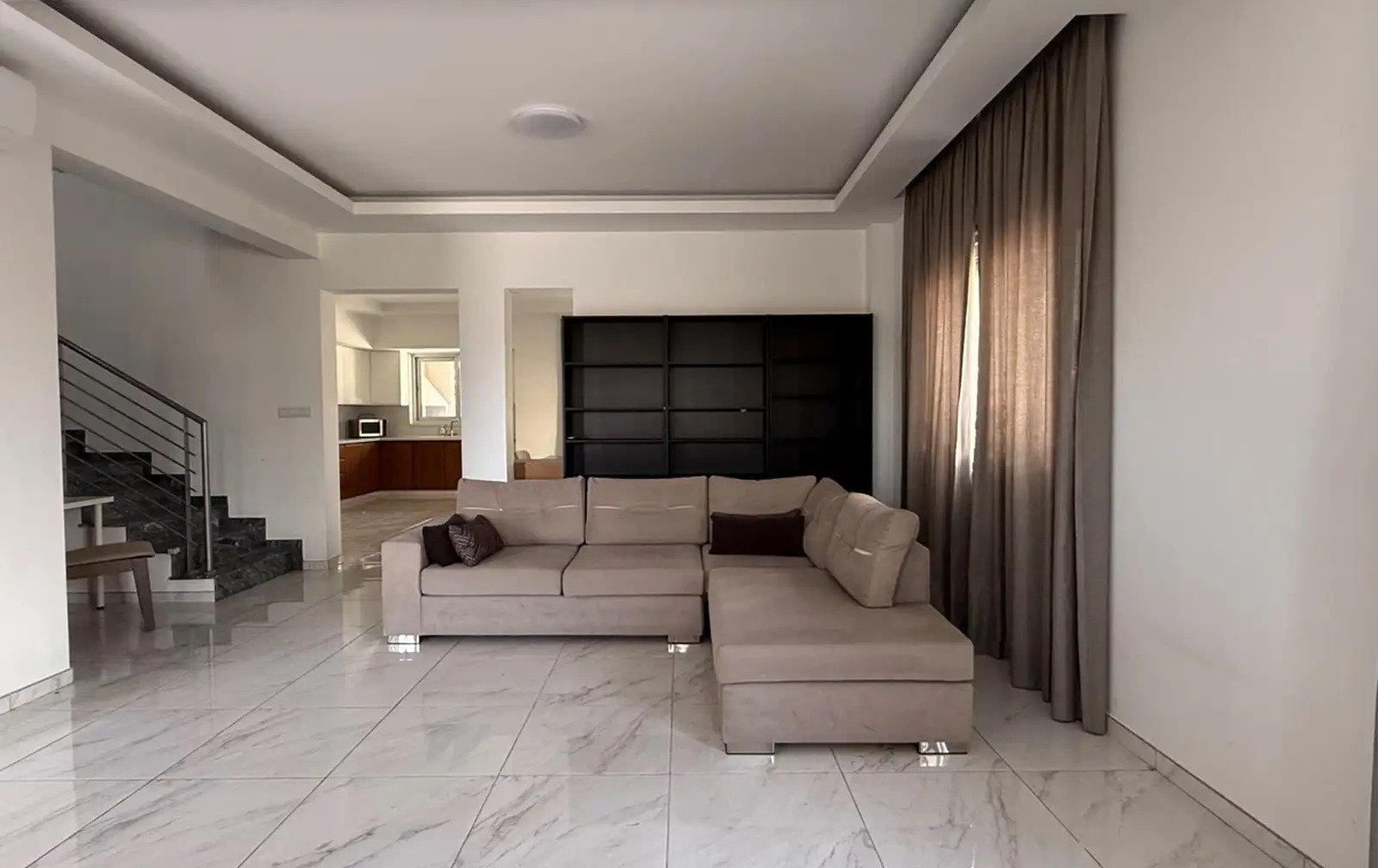 Spacious 4-Bedroom House in Ypsonas, Limassol