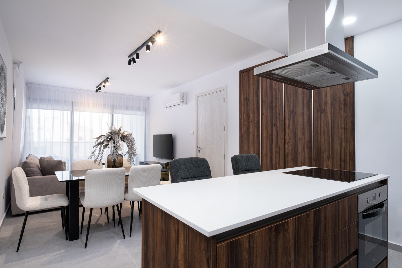 Modern 2-Bedroom Apartment in Sotiros, Larnaca