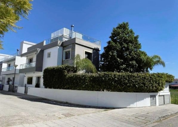Spacious 3-Bedroom House in Geri, Nicosia