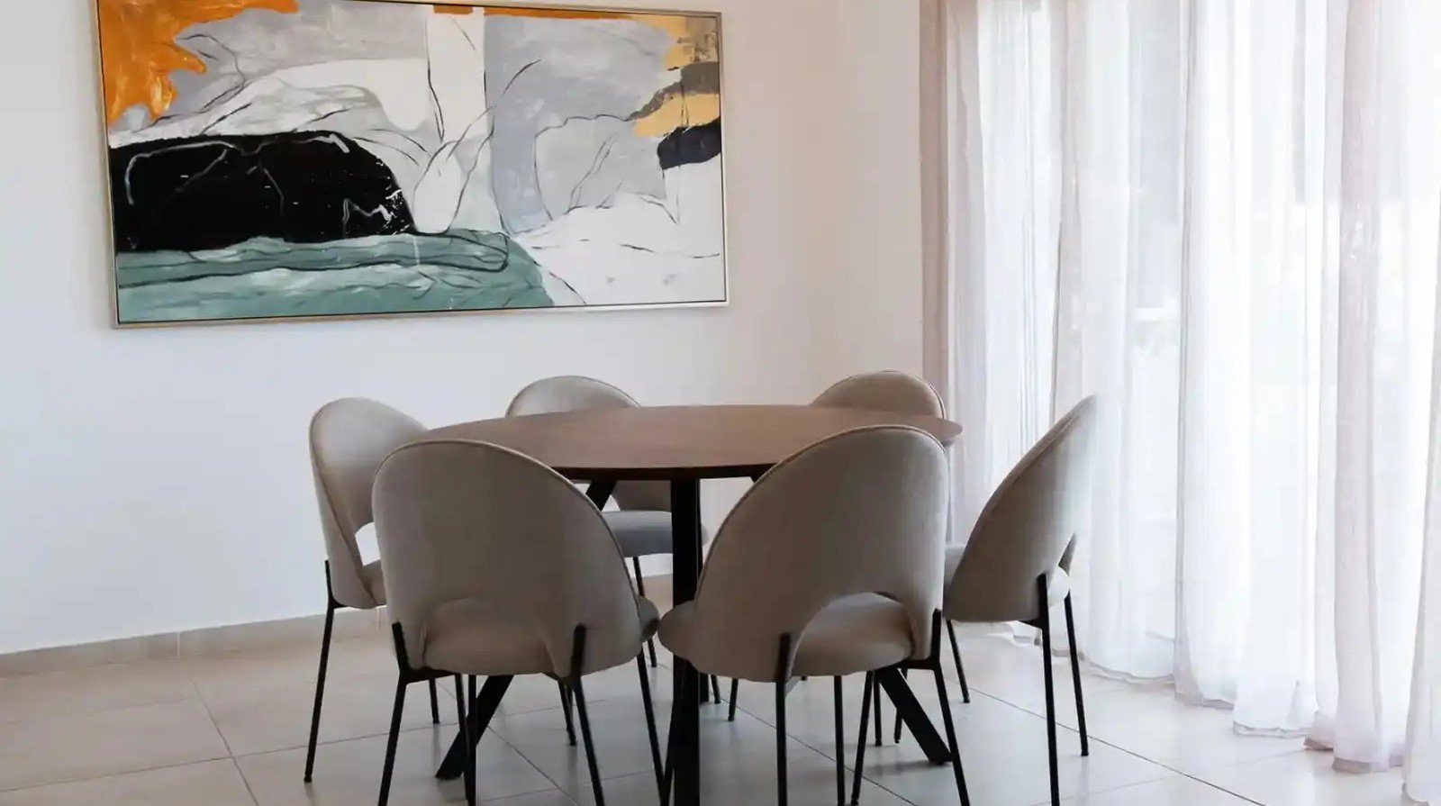 Renovated 3-bed semi-detached house with garden in Polemidia Kato photo 5