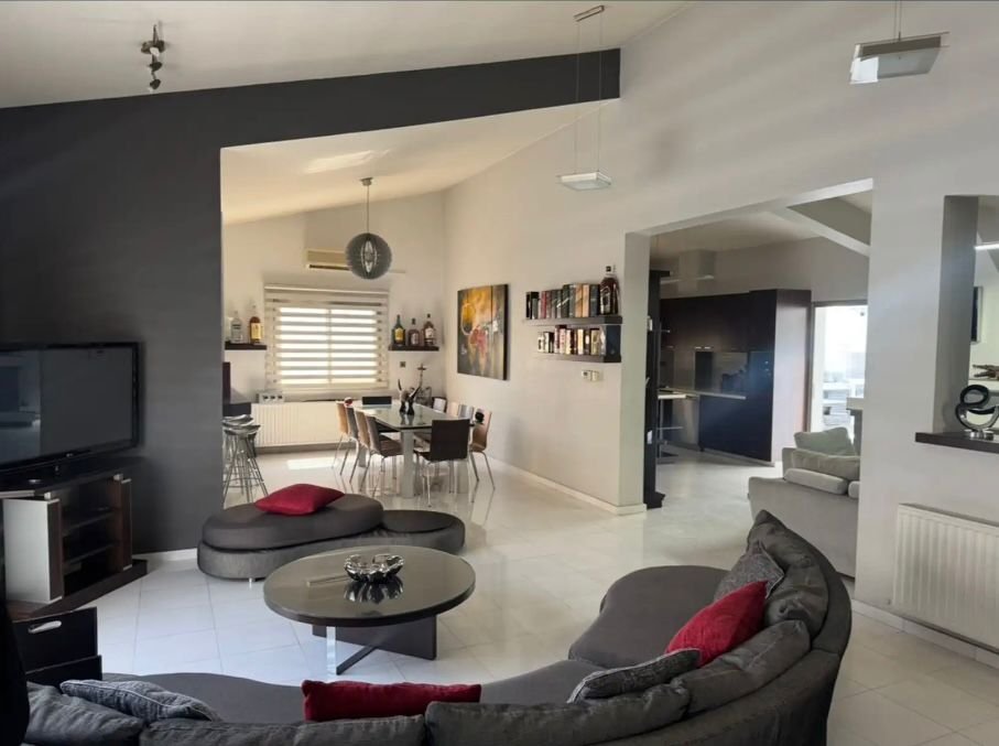Modern 3-Bedroom Villa in Universal, Paphos