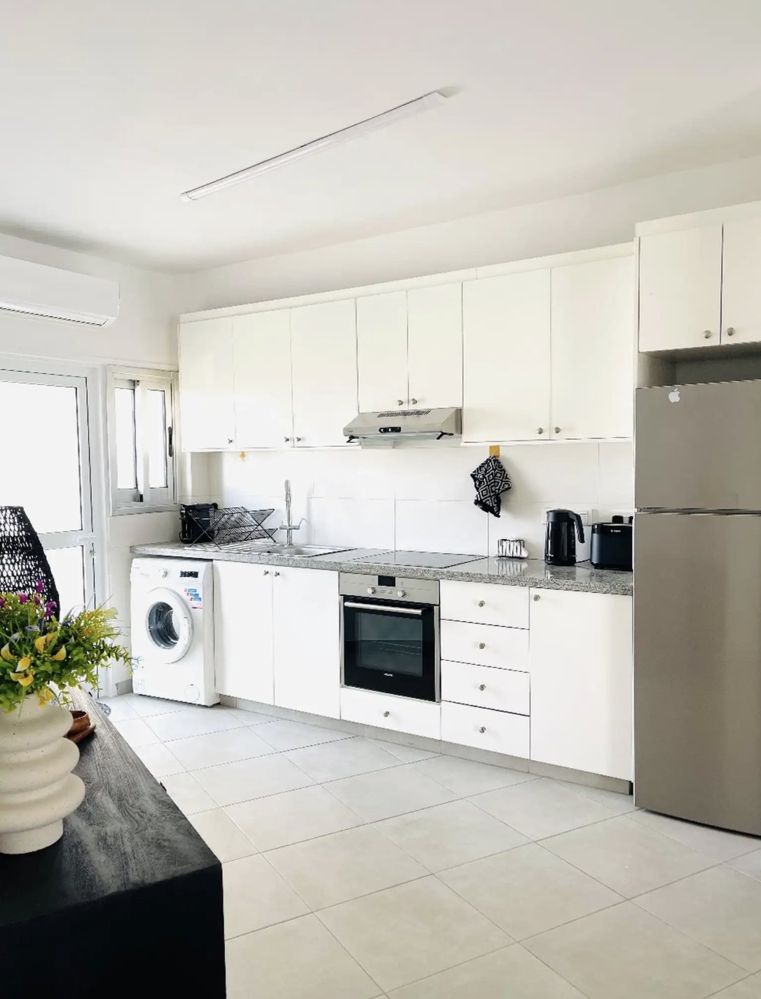 Modern 2-Bedroom Apartment in Petrou Kai Pavlou, Limassol