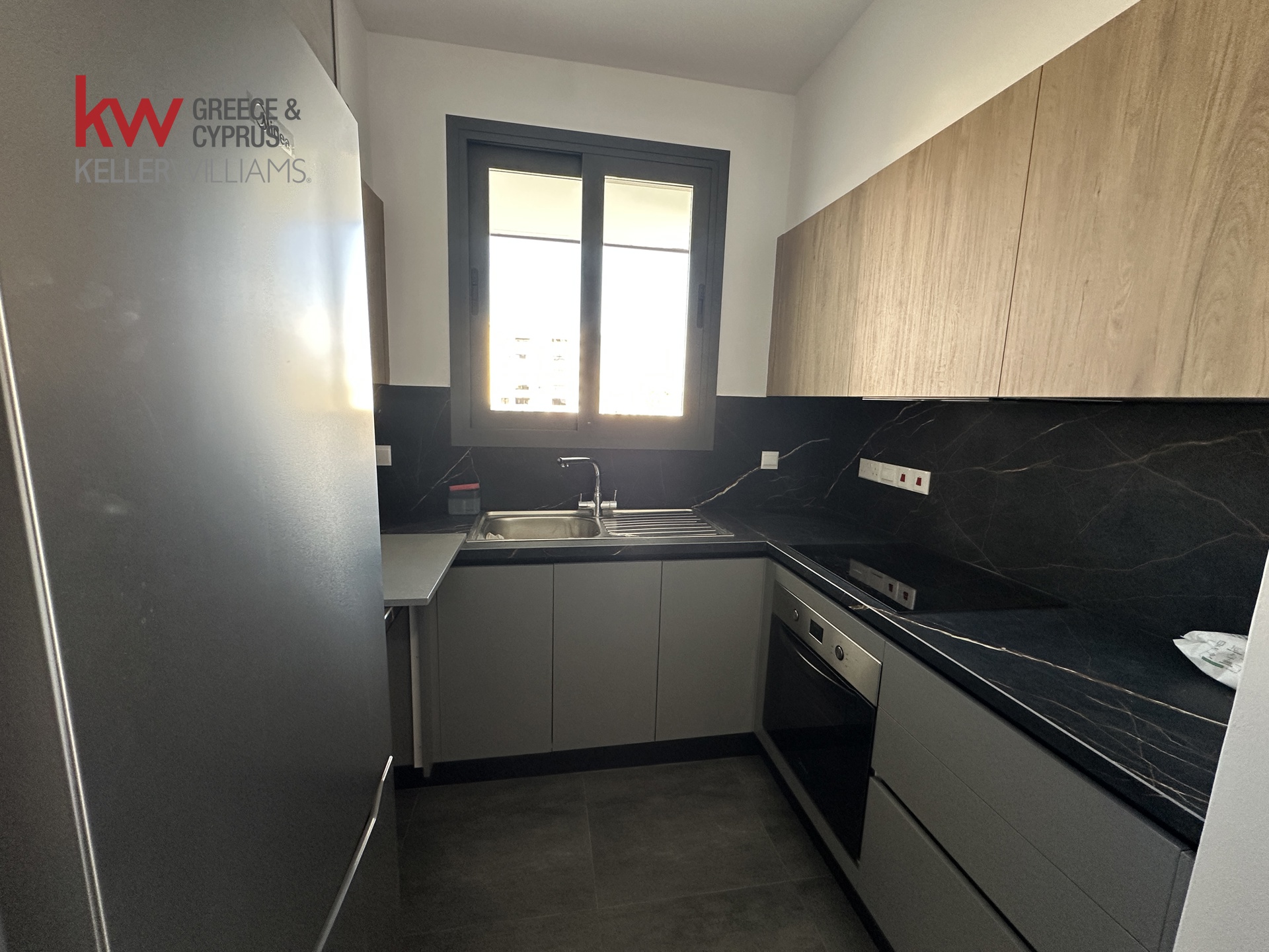 Furnished 1-bed apartment for rent in Larnaca City photo 2
