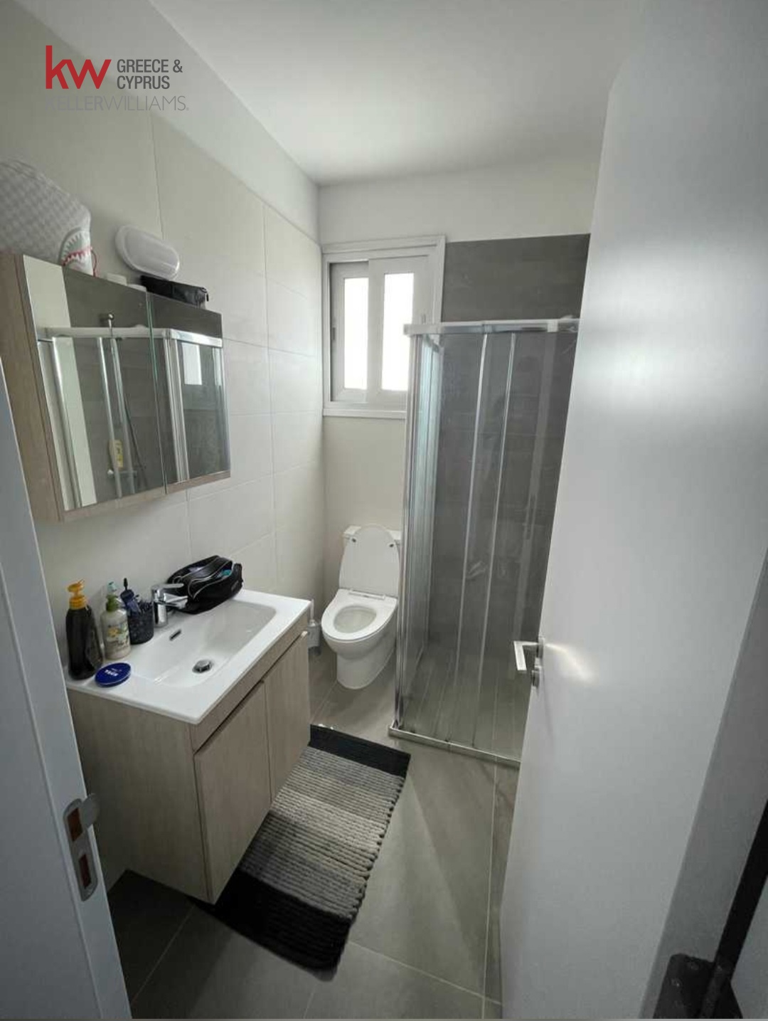 2-bed furnished apartment with roof garden in Strovolos photo 10