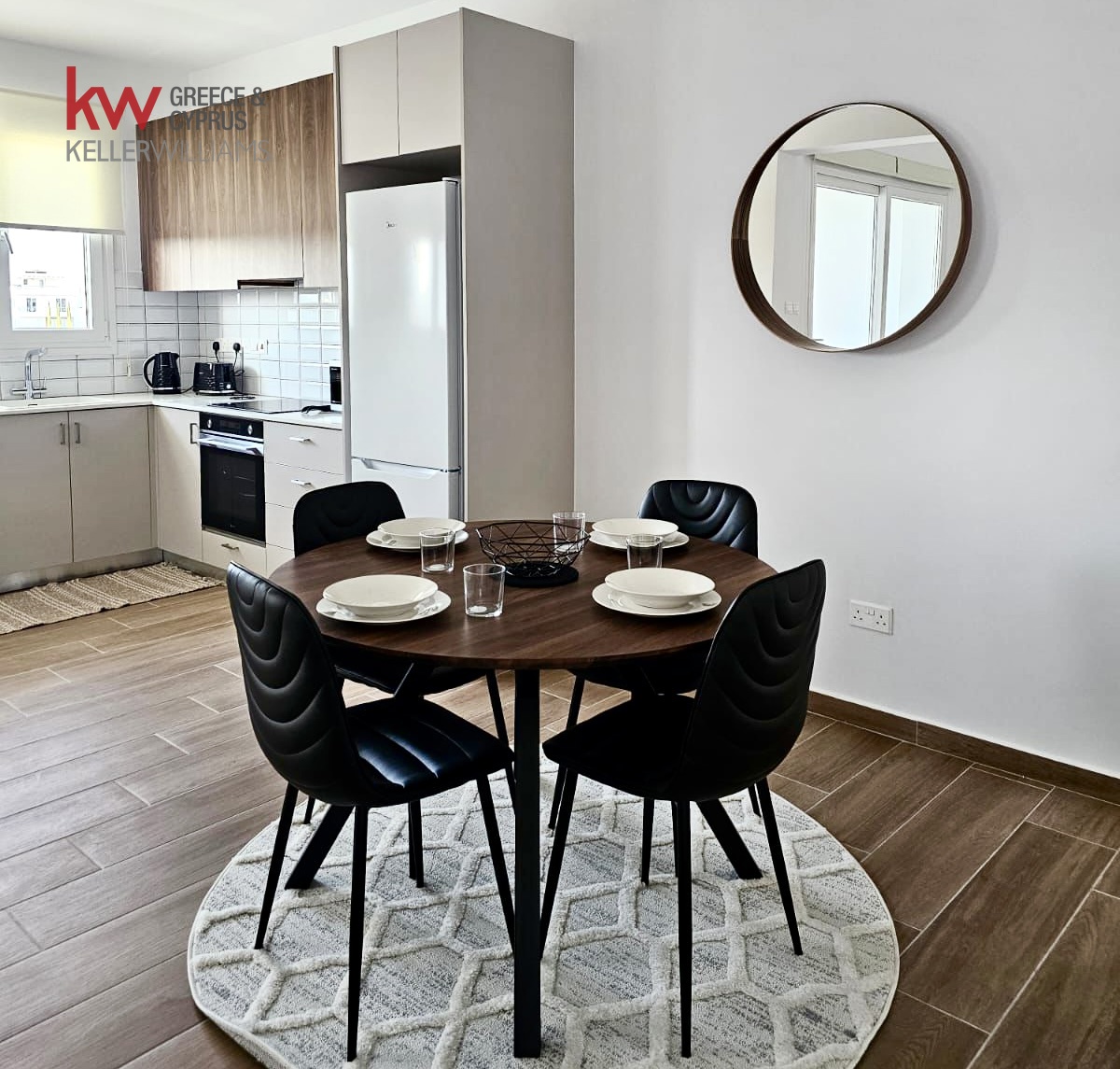 2-bed brand-new apartment with sea views in Leivadia photo 6