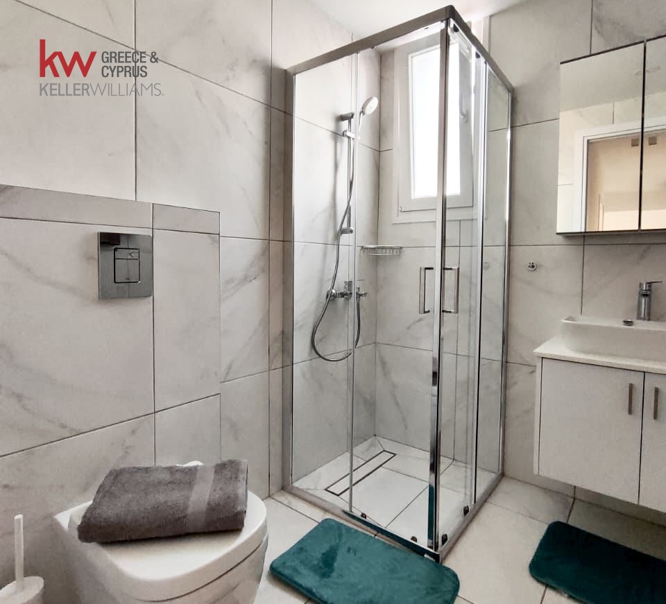 2-bed brand-new apartment with sea views in Leivadia photo 8