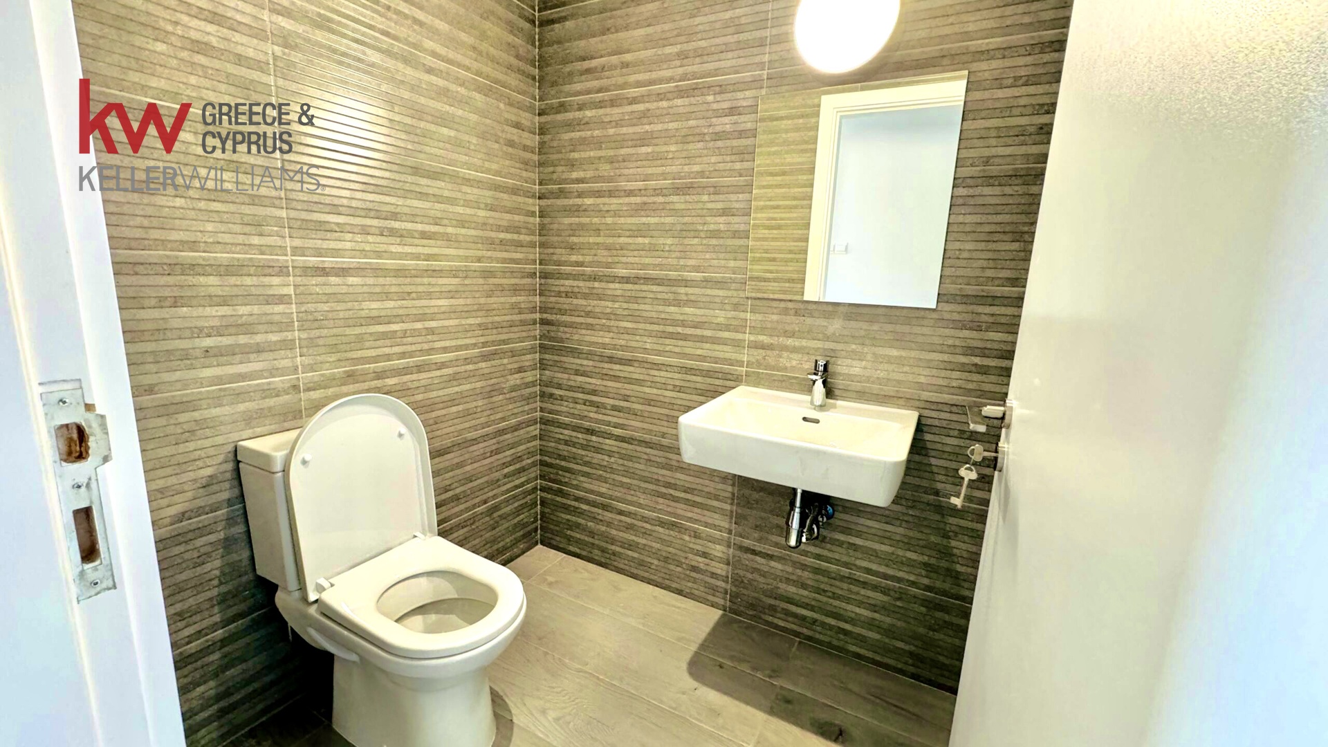 2-bed furnished apartment in Kamares, Larnaca photo 3