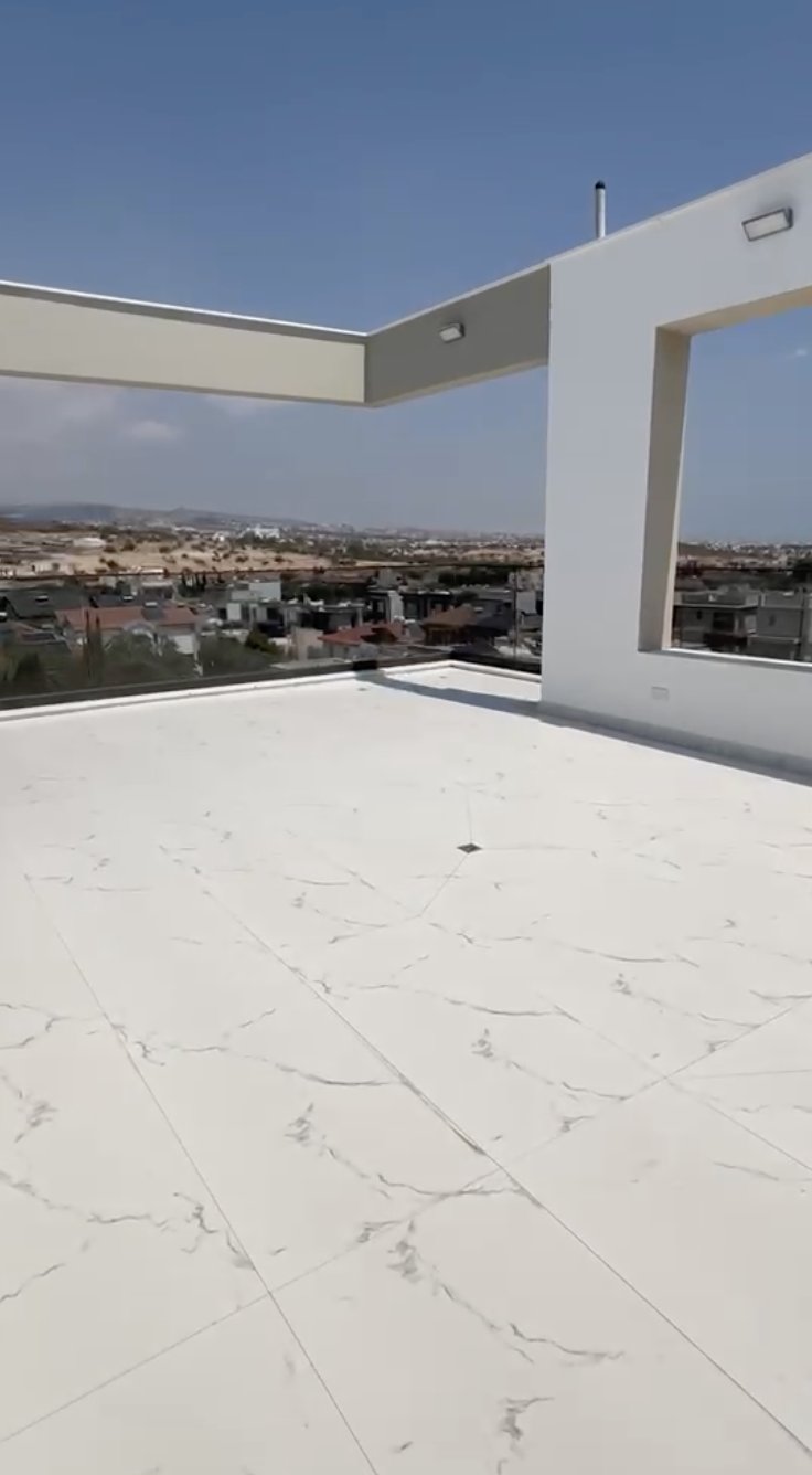 Modern 2-Bedroom Penthouse in Ypsonas, Limassol
