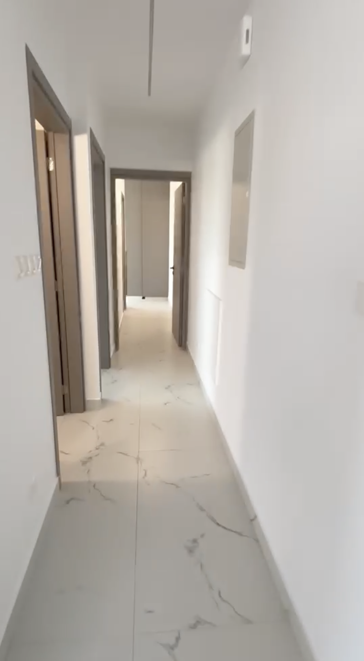 2-bed penthouse with roof garden in Agios Sylas, Limassol photo 4