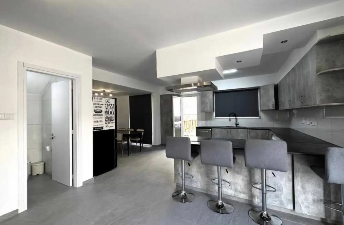 Spacious 3-Bedroom House in Agia Fyla, Limassol