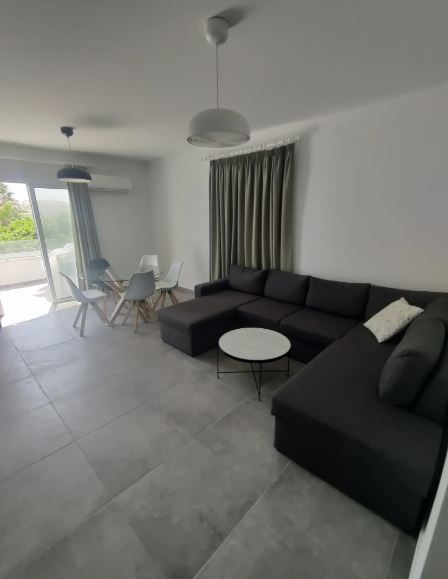 1-bed furnished apartment with sea view in Oroklini photo 3