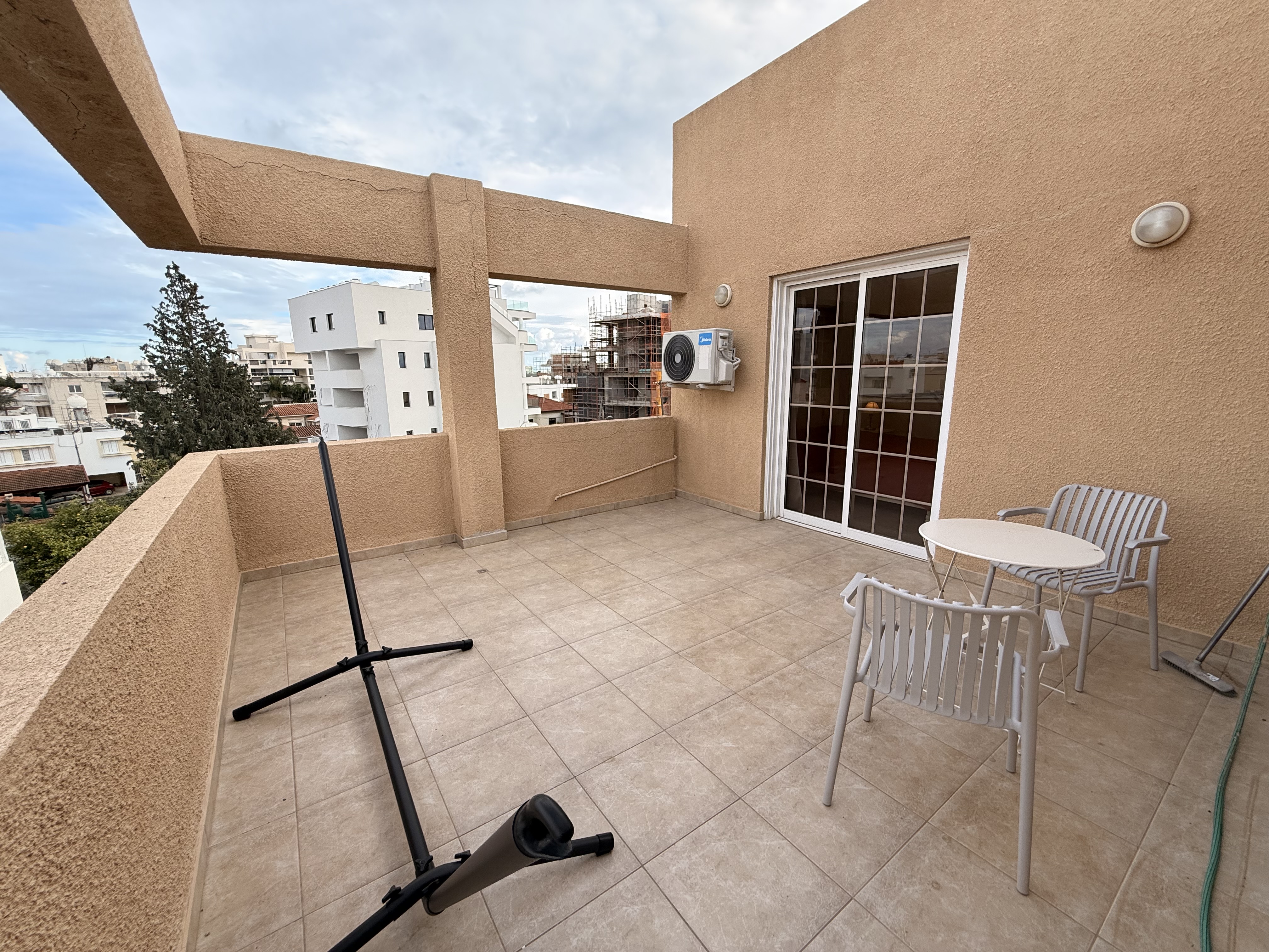 3-bed penthouse with terraces and views in Larnaca photo 14