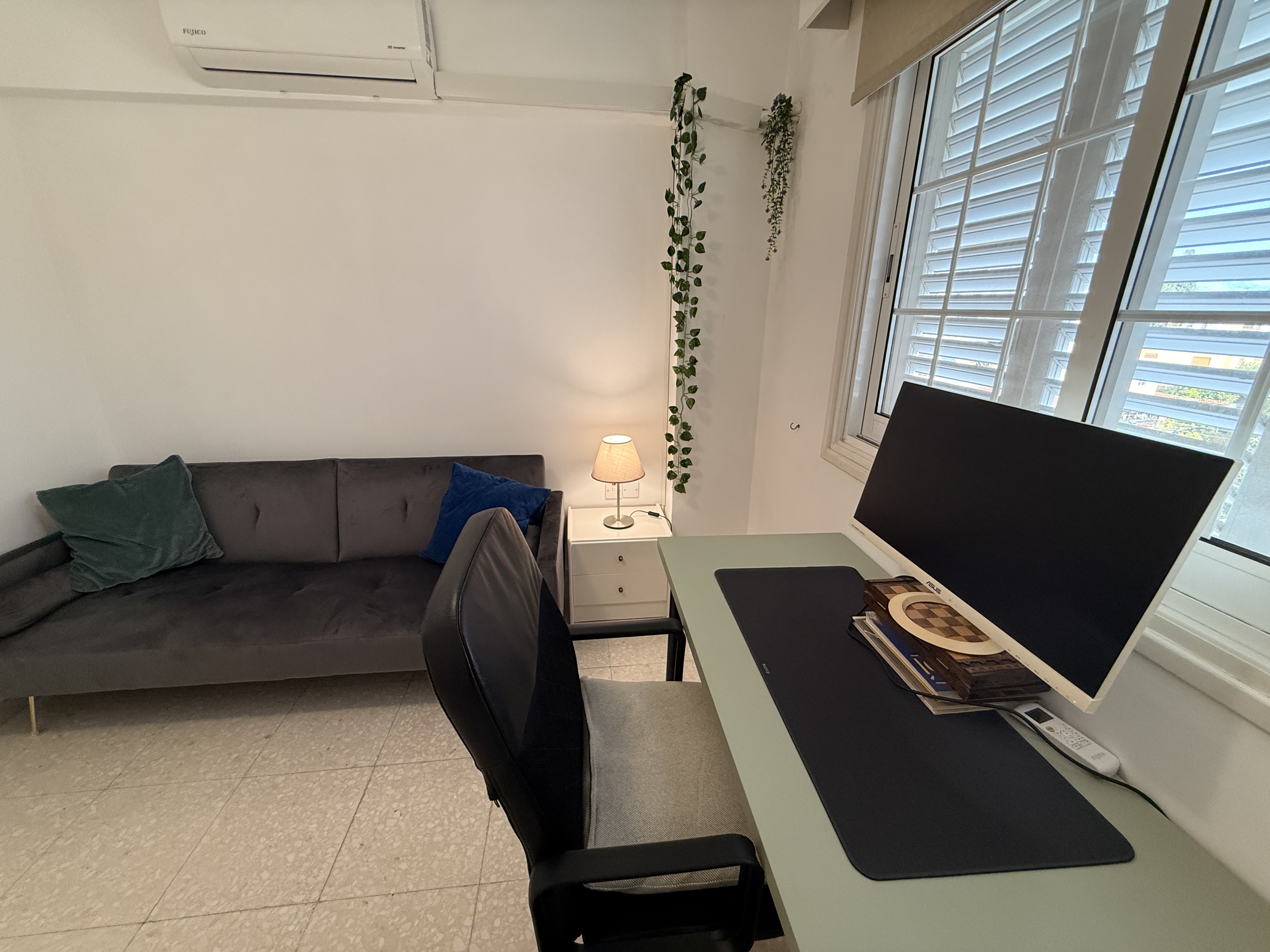 3-bed penthouse with terraces and views in Larnaca photo 20