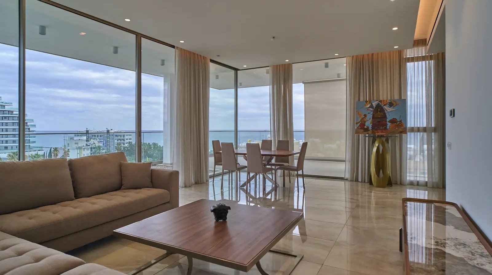 Spacious 3-Bedroom Penthouse in Germasogeia Tourist Area, Limassol