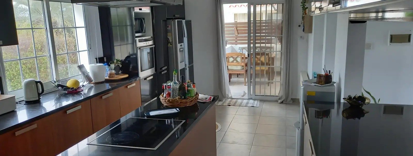 Spacious 5-Bedroom Villa in Oroklini Tourist Area, Larnaca