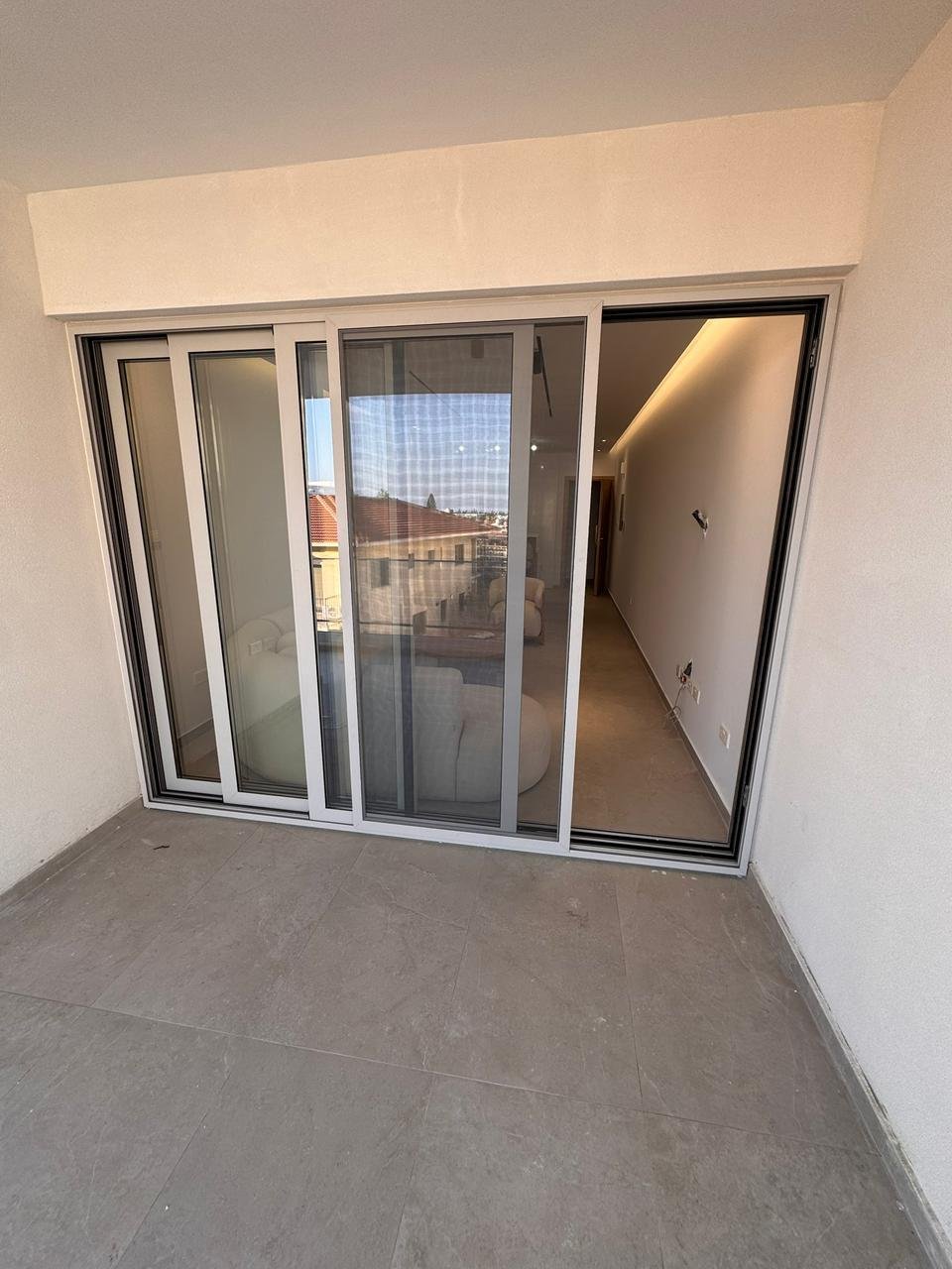 Modern 2-bed furnished apartment in Kamares, Larnaca photo 8