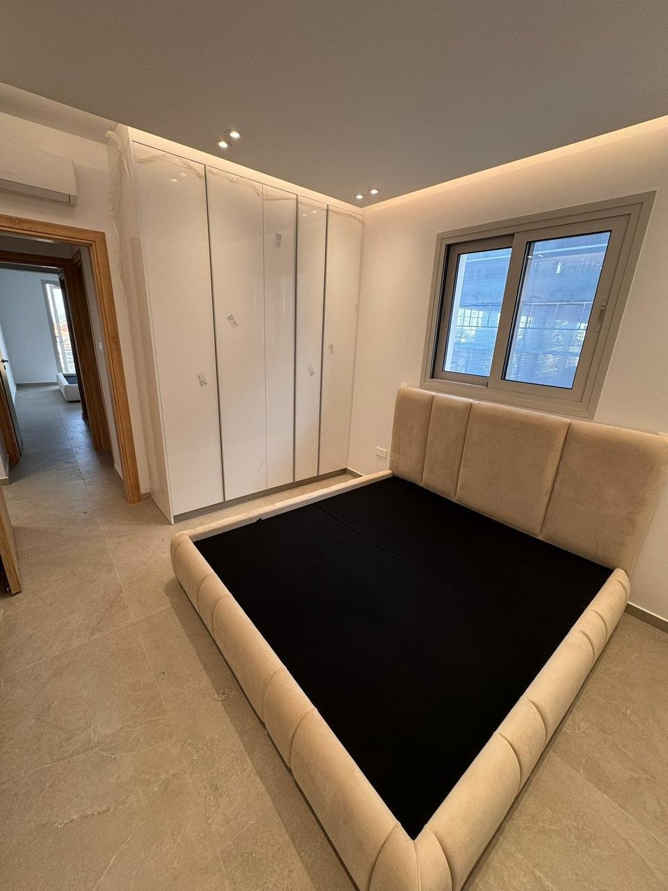 Modern 2-bed furnished apartment in Kamares, Larnaca photo 11