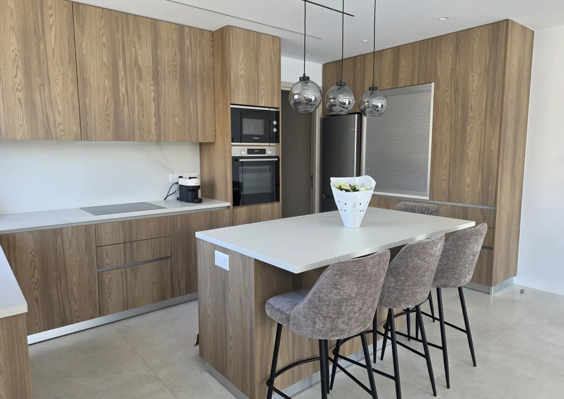 Modern 2-Bedroom Apartment in Agios Athanasios, Limassol
