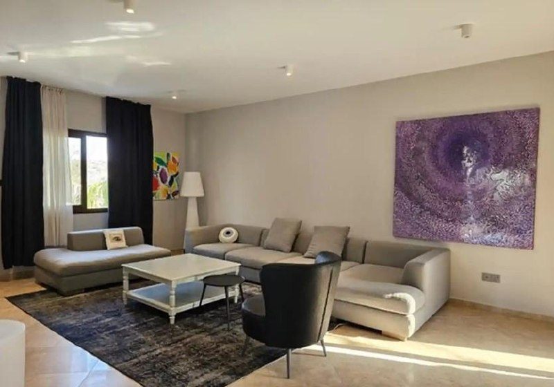 Spacious 3-Bedroom Villa in Agios Tychon, Limassol