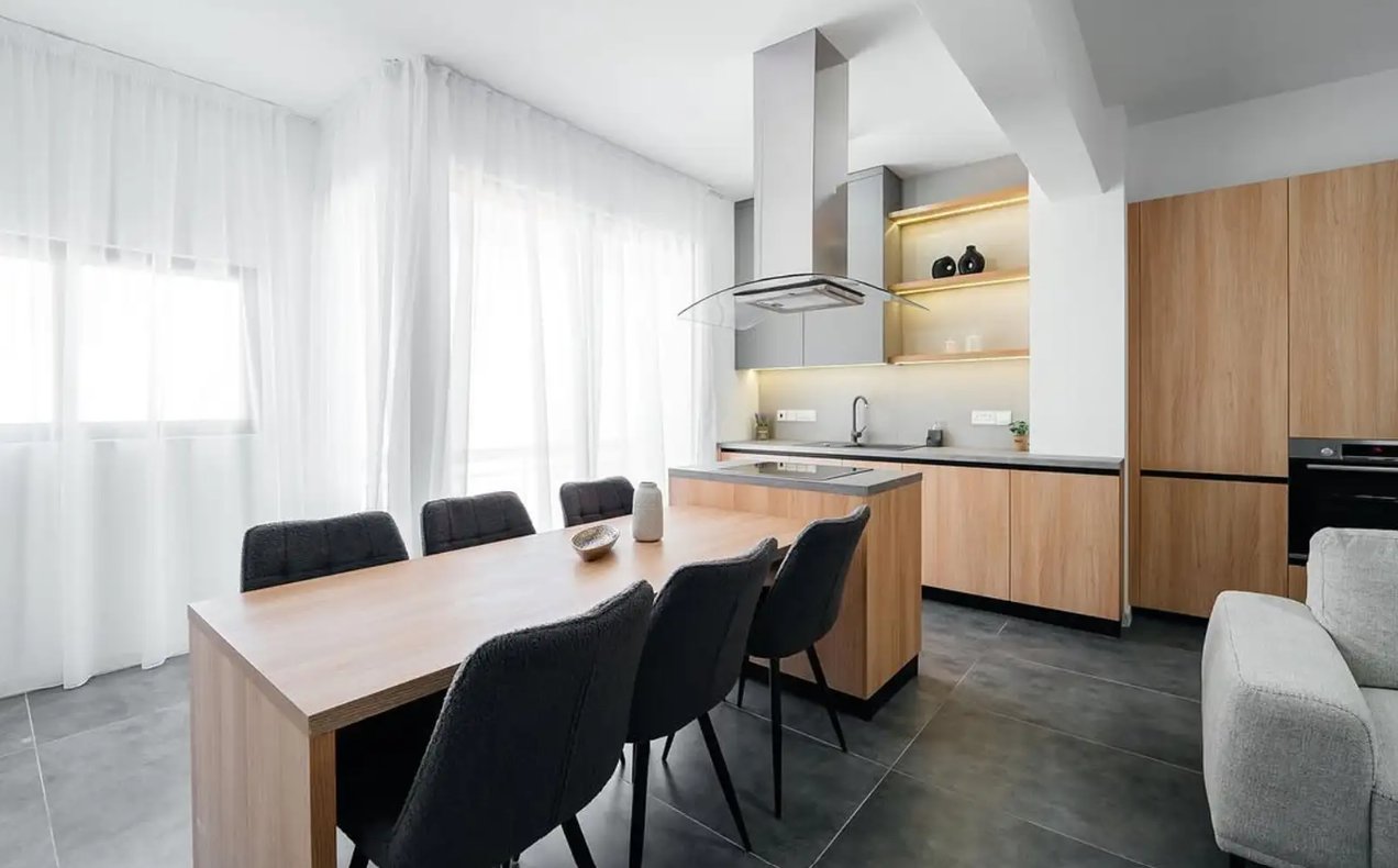 Modern 2-Bedroom Apartment in Limassol Marina, Limassol