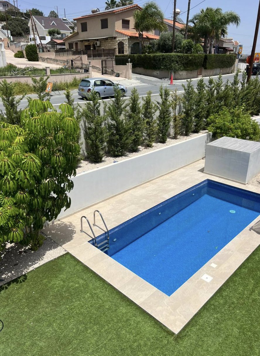 Spacious 3-Bedroom House in Pyrgos, Limassol