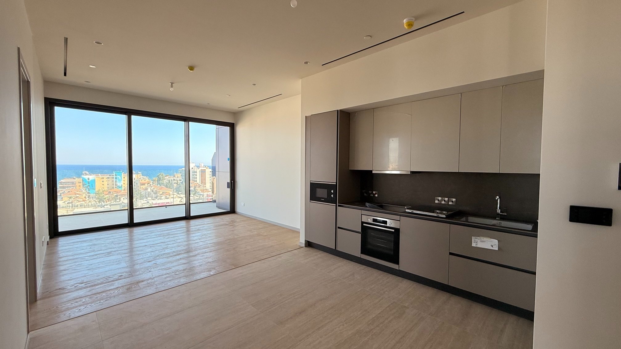 Modern 2-Bedroom Apartment in Germasogeia, Limassol