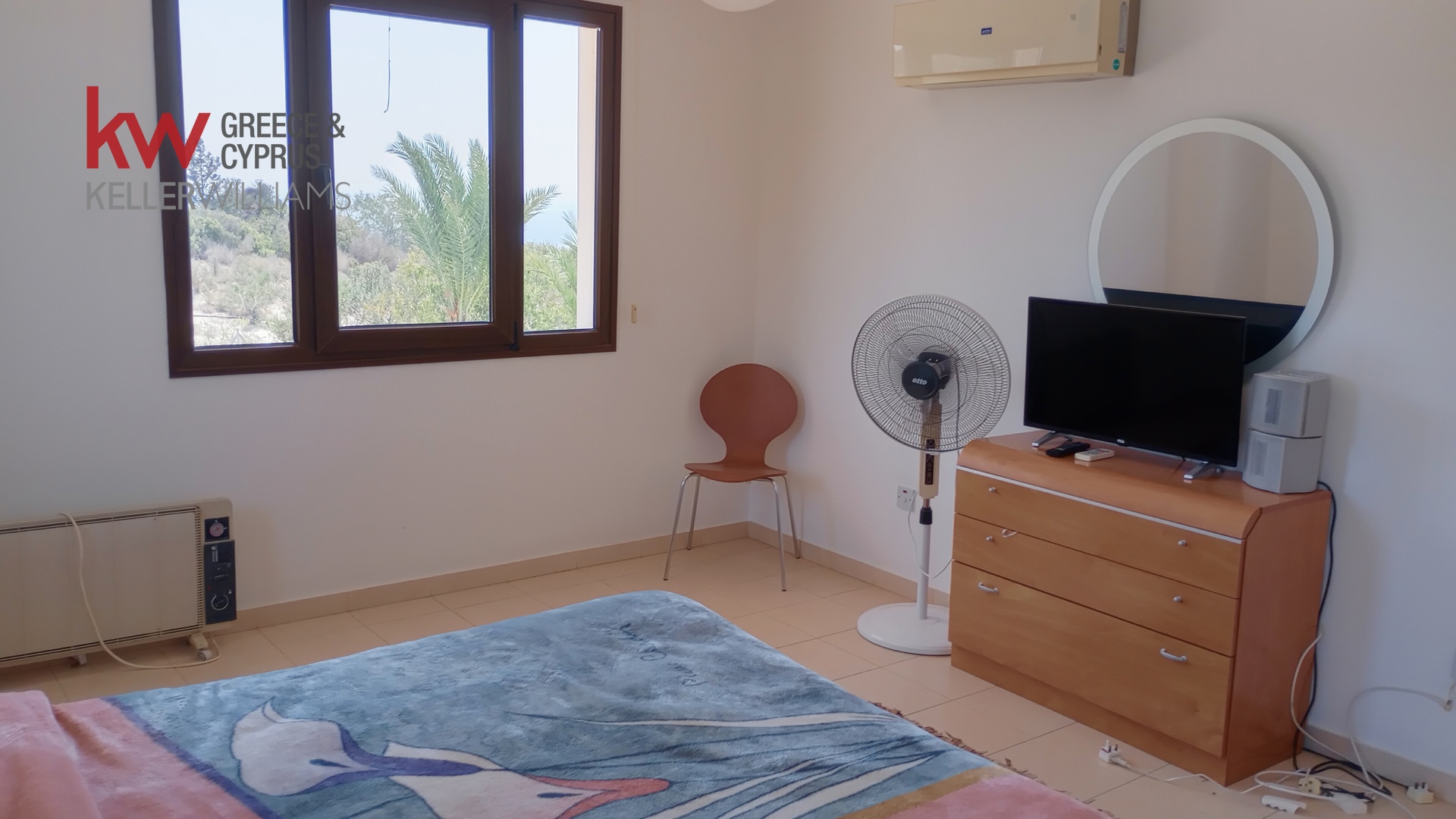 4-bed detached house with pool and sea view in Agios Theodoros photo 9