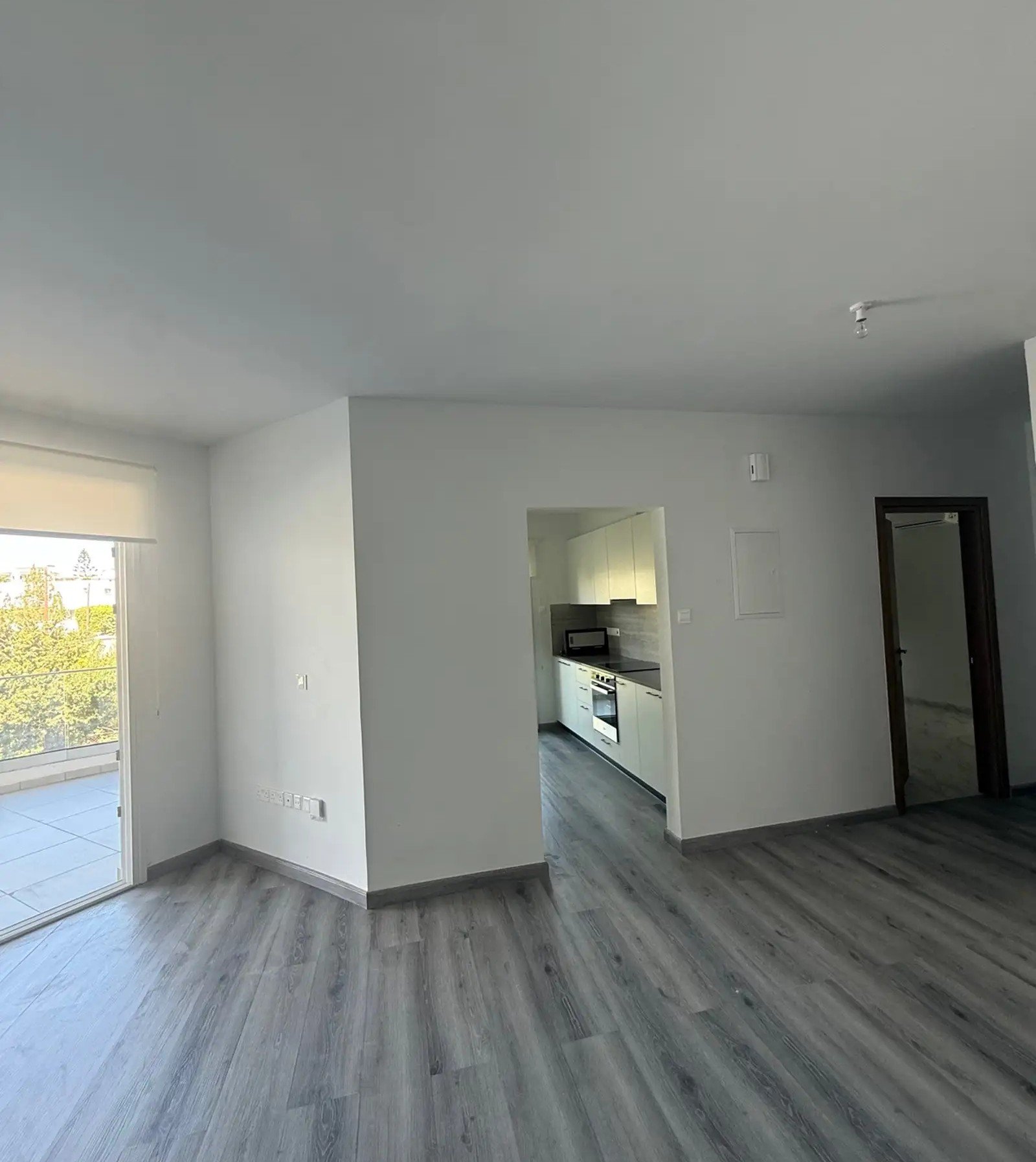 2-bed new apartment with veranda in Agios Nikolaos, Larnaca photo 2
