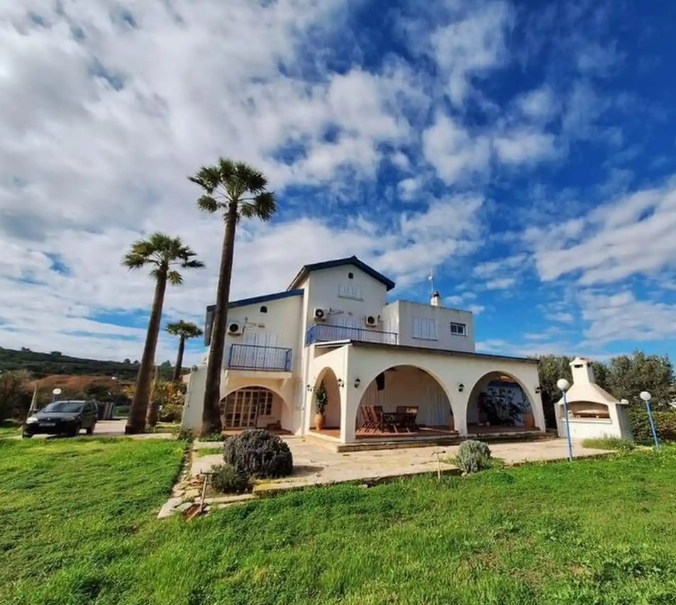 Spacious 5-Bedroom Villa in Protaras, Famagusta
