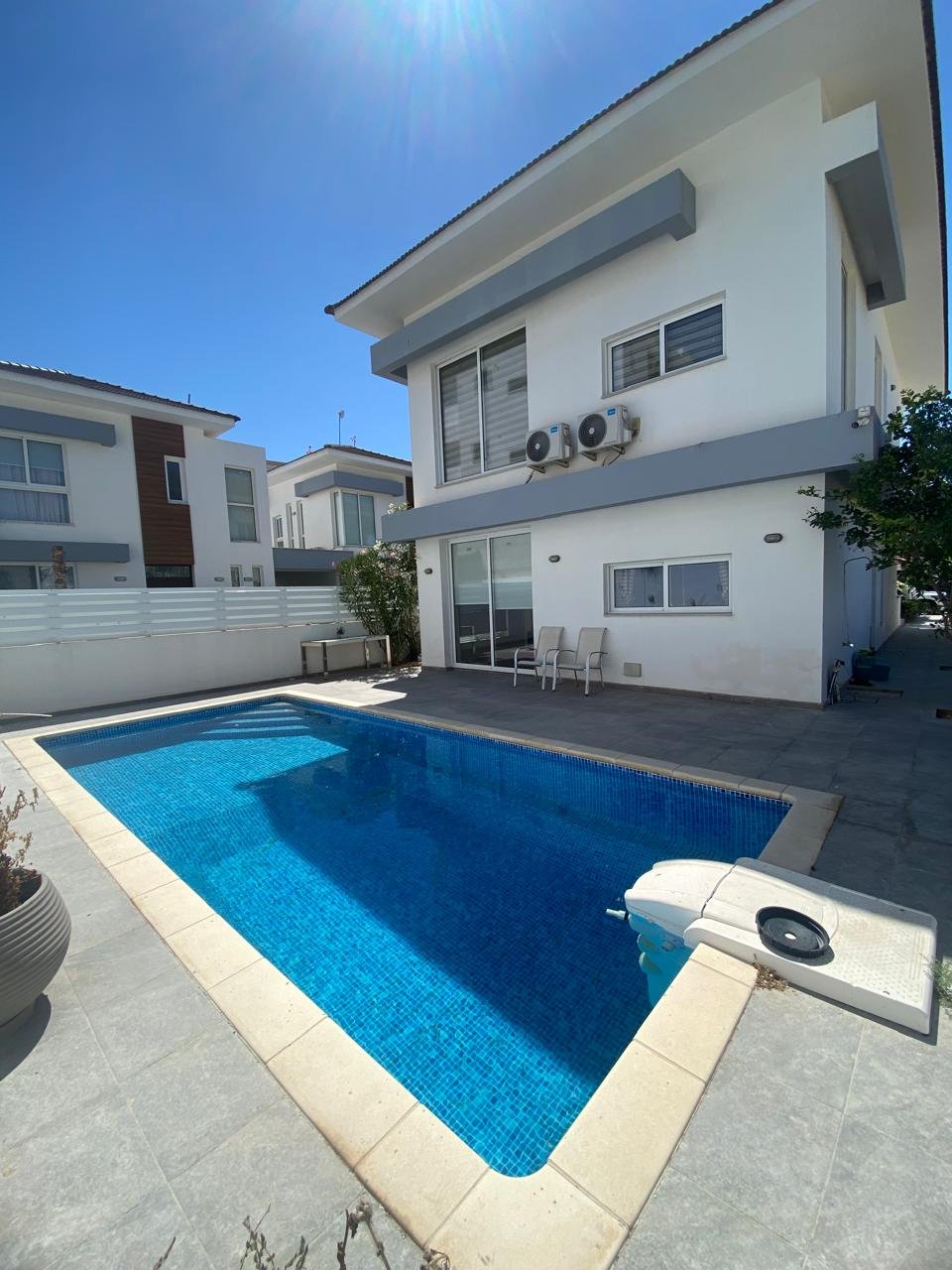 Spacious 4-Bedroom House in Oroklini, Larnaca
