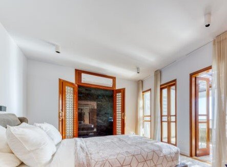 Spacious 3-Bedroom Penthouse in Germasogeia Tourist Area, Limassol