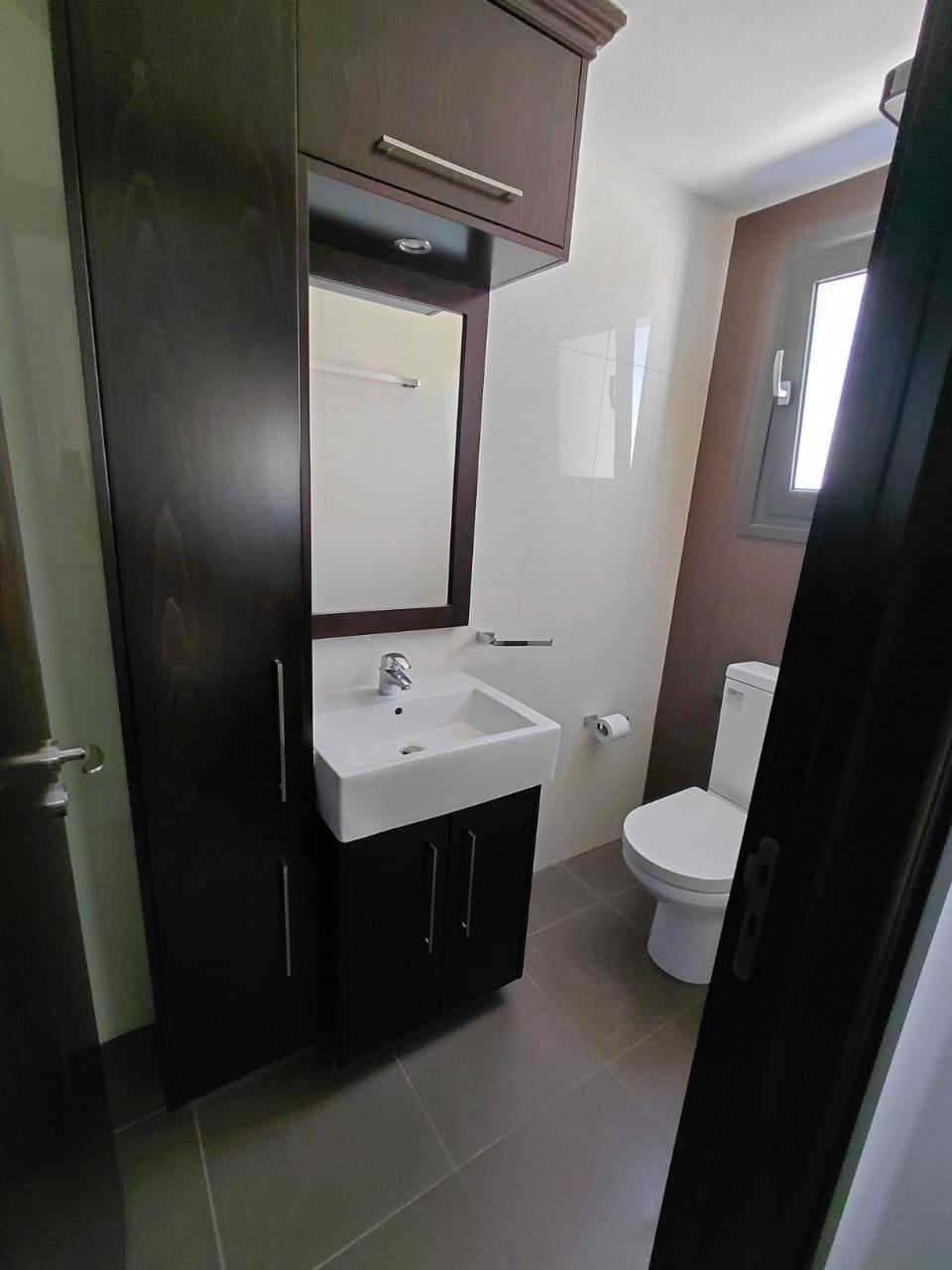 3-bed apartment with sea views for rent in Panthea, Limassol photo 11