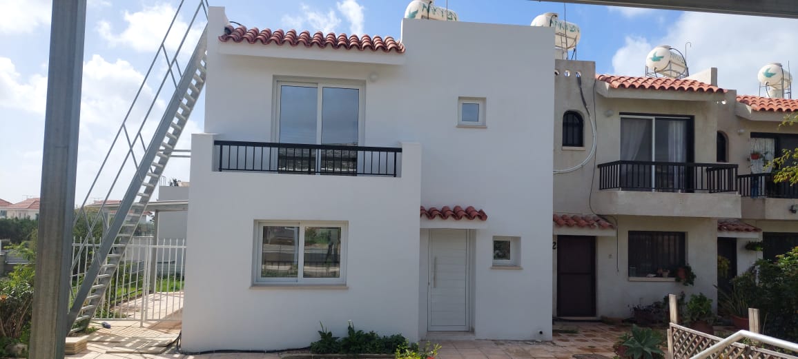 3 Bedroom Townhouse for Rent in Pegeia