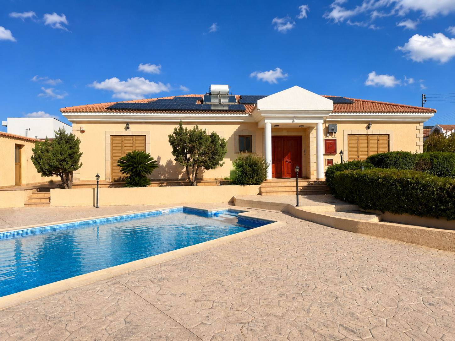 3 Bed Villa with Pool In Apesia