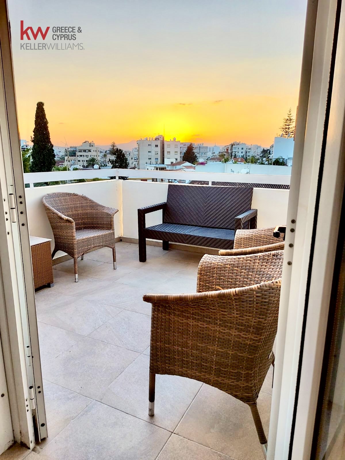 2-bed furnished apartment for rent in Faneromeni, Larnaca photo 14
