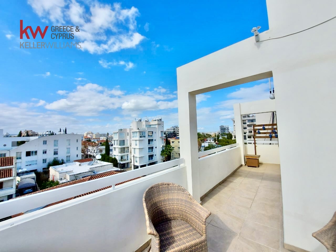 2-bed furnished apartment for rent in Faneromeni, Larnaca photo 13