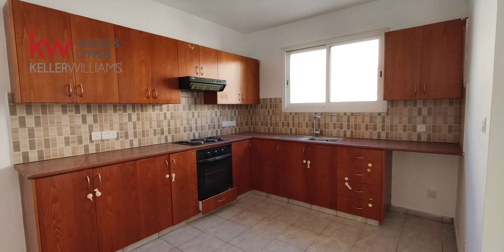 2-bed apartment for rent in Lakatamia, Nicosia photo 12