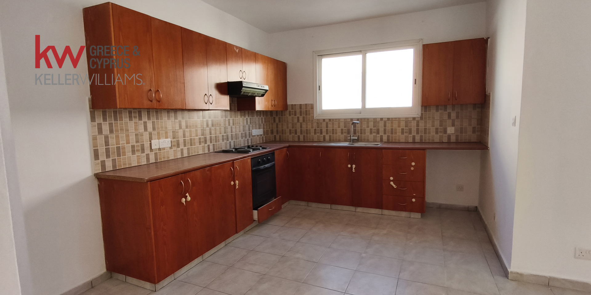 2-bed apartment for rent in Lakatamia, Nicosia photo 11