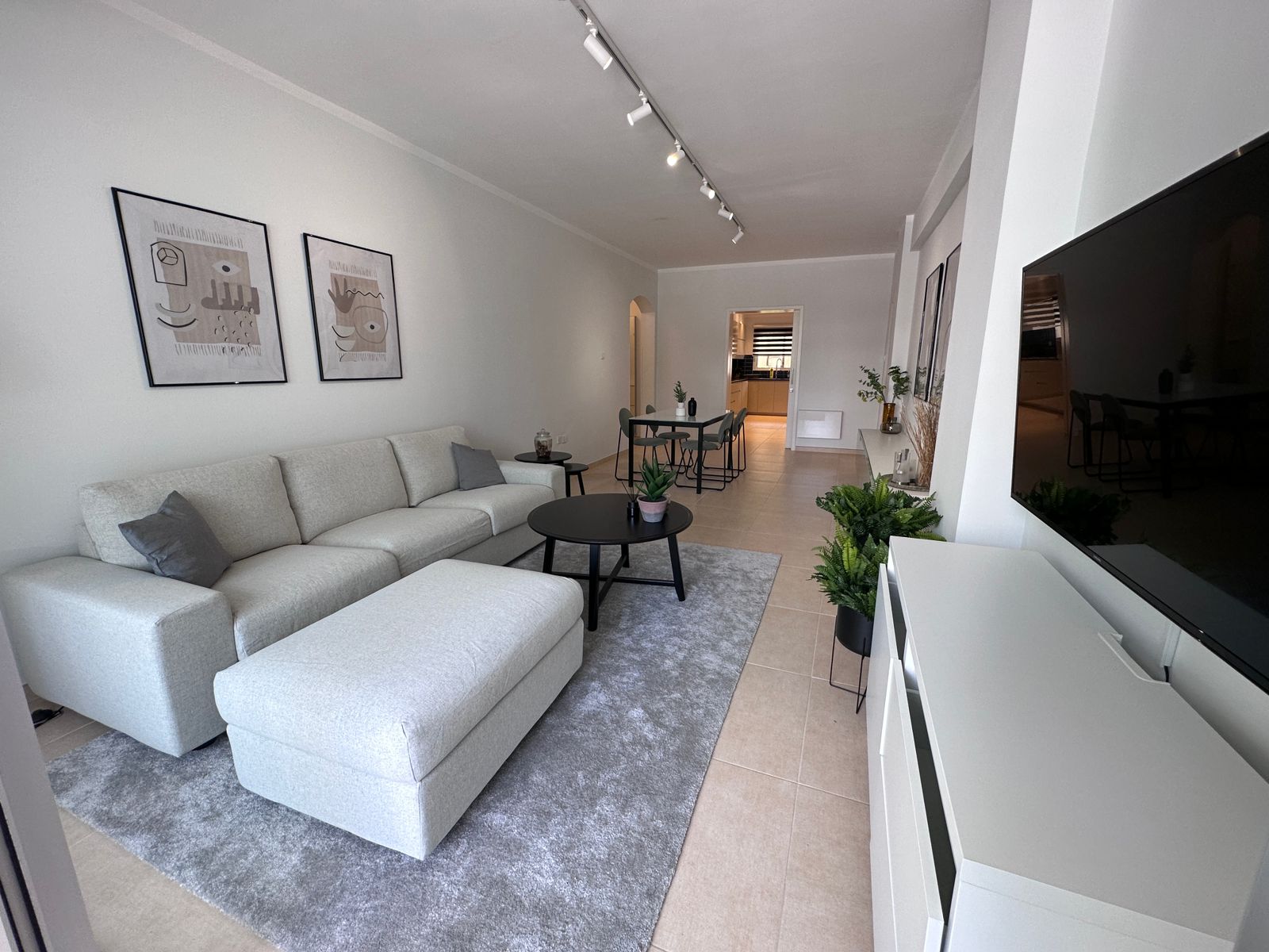 3 bedroom apartment to rent
