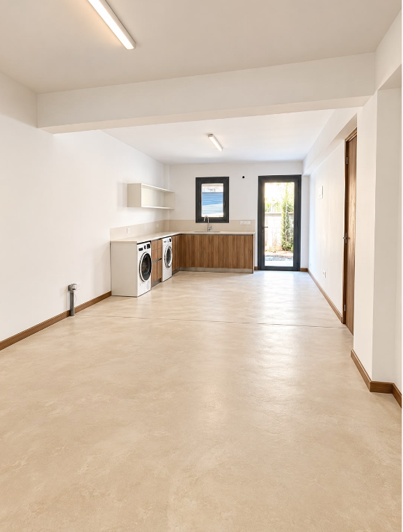 5-bed modern house with pool in Agia Fyla, Limassol photo 20