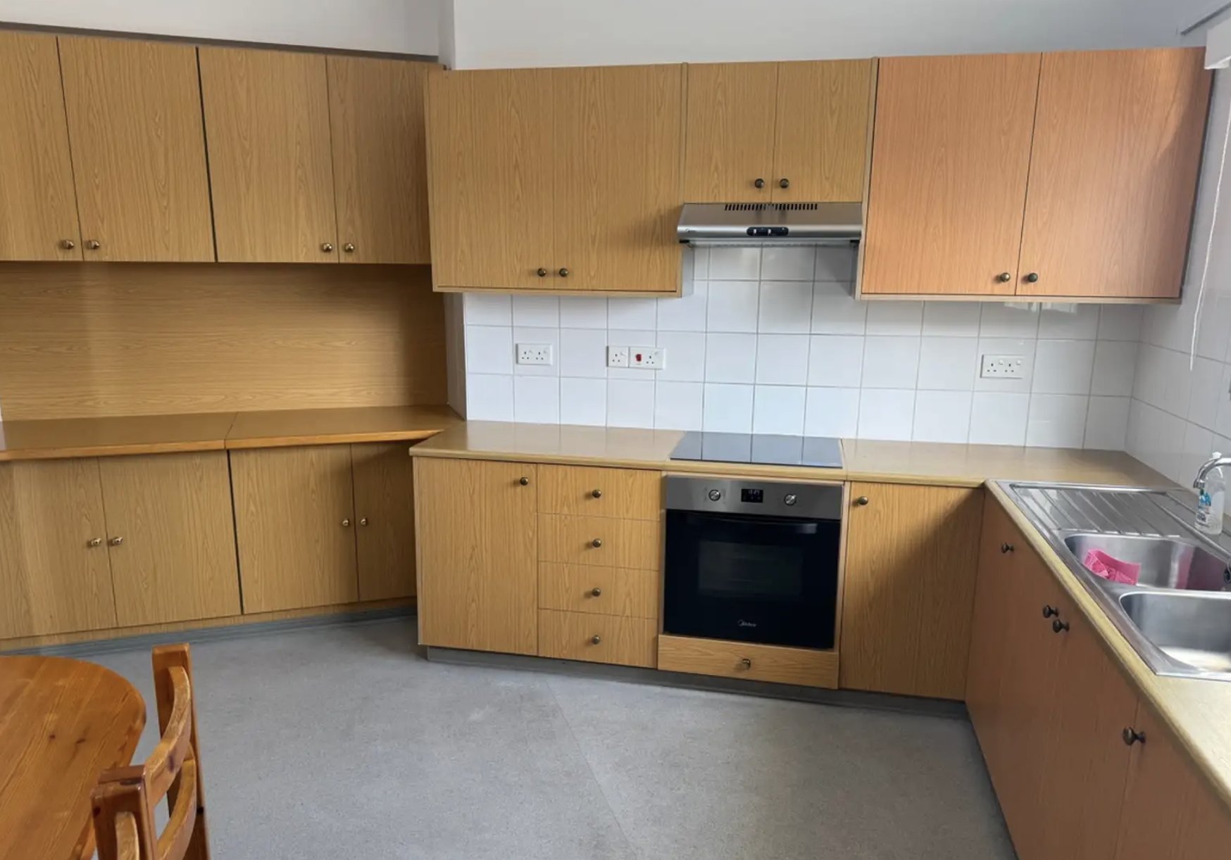 Modern 2-Bedroom Apartment in Agios Nicolaos, Limassol
