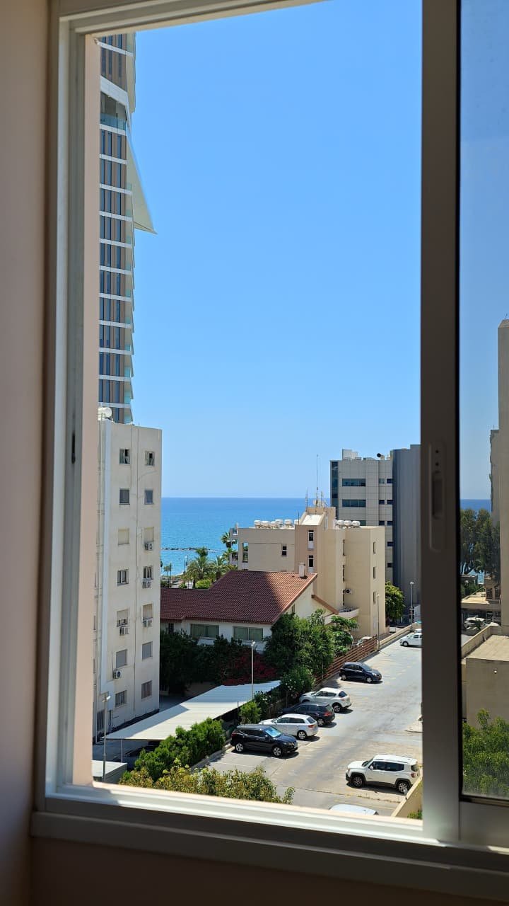 Modern 1-Bedroom Apartment in Neapolis, Limassol