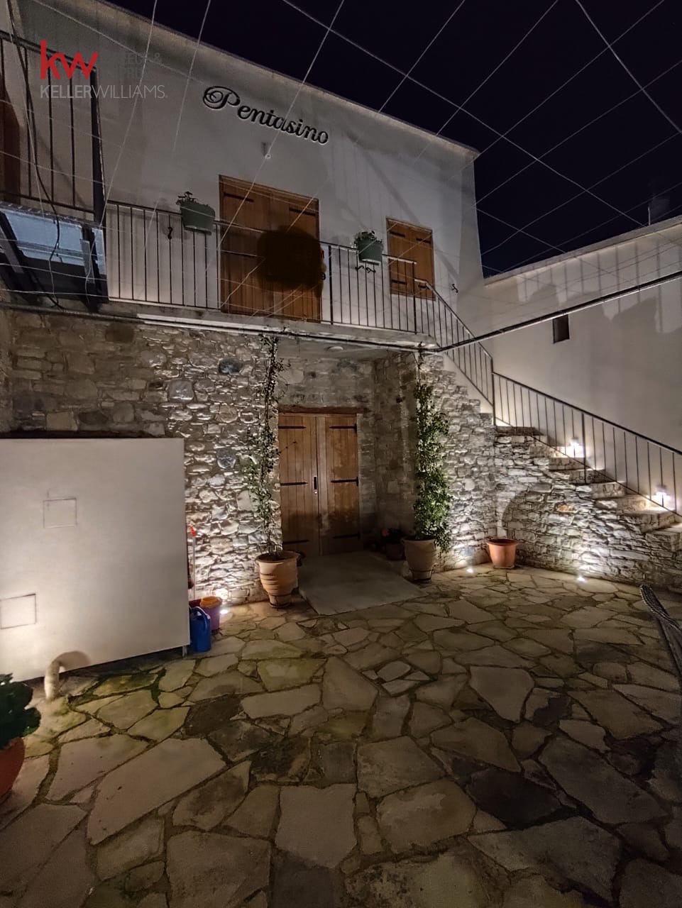 5-bed restored stone villa in Agios Theodoros photo 9