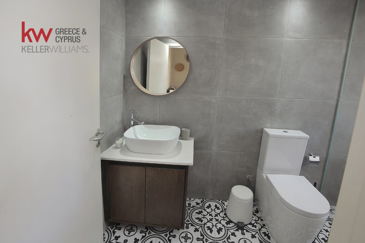 5-bed restored stone villa in Agios Theodoros photo 15