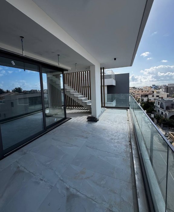 Modern 3-Bedroom Penthouse in Agios Ioannis, Limassol