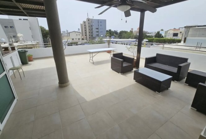 Modern 2-Bedroom Penthouse in Zakaki, Limassol