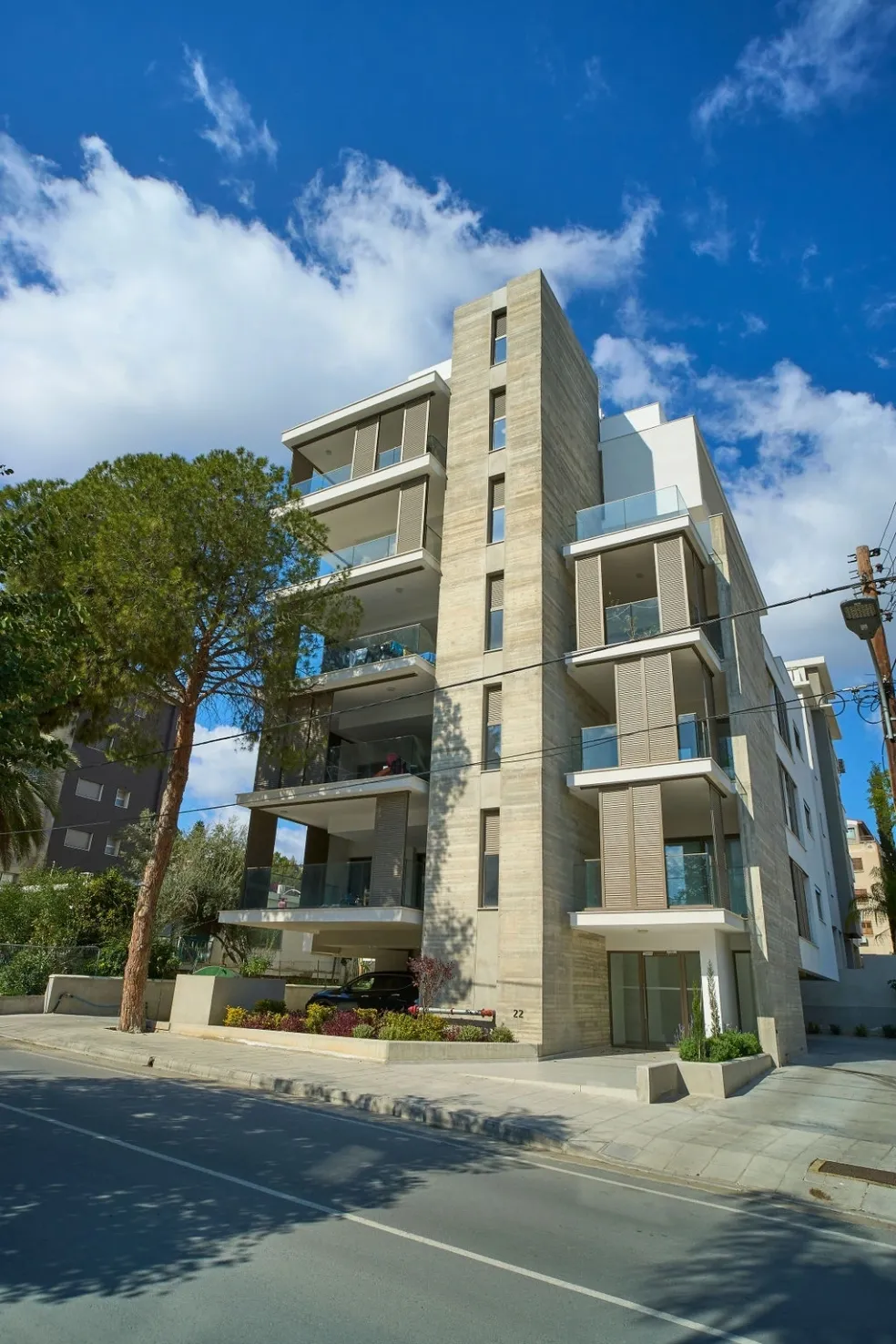 FOR RENT | Modern 2-Bedroom Apartment in Acropolis