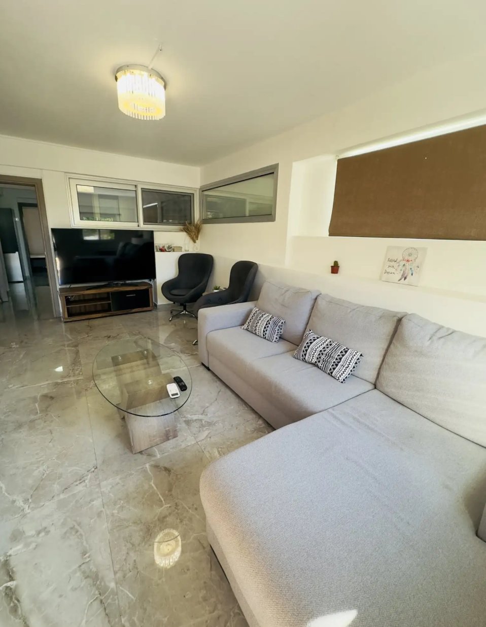 Modern 2-Bedroom Apartment in Polemidia Kato, Limassol
