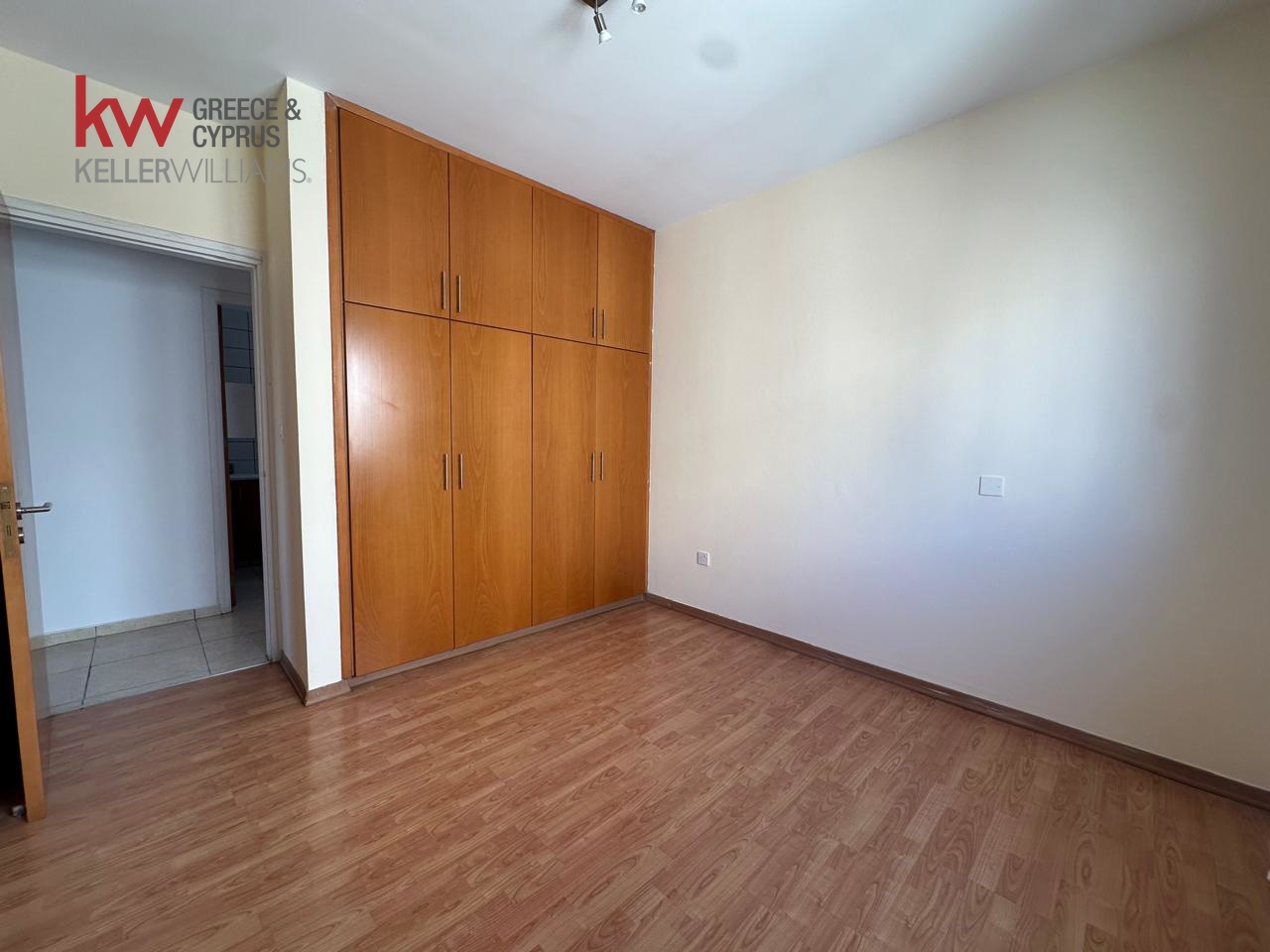 3-bed apartment with veranda on Kennedy Avenue, Nicosia photo 12