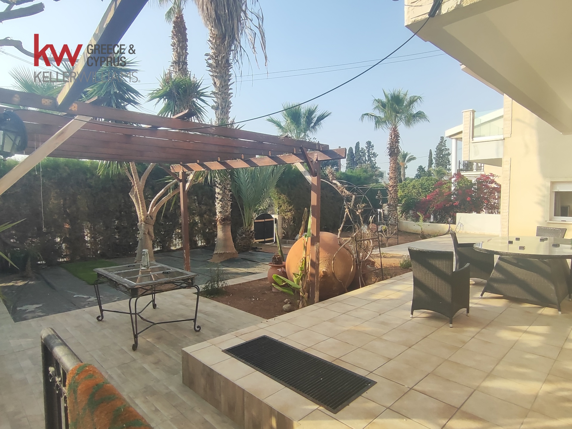 5-bed detached house near Larnaca hospital photo 20